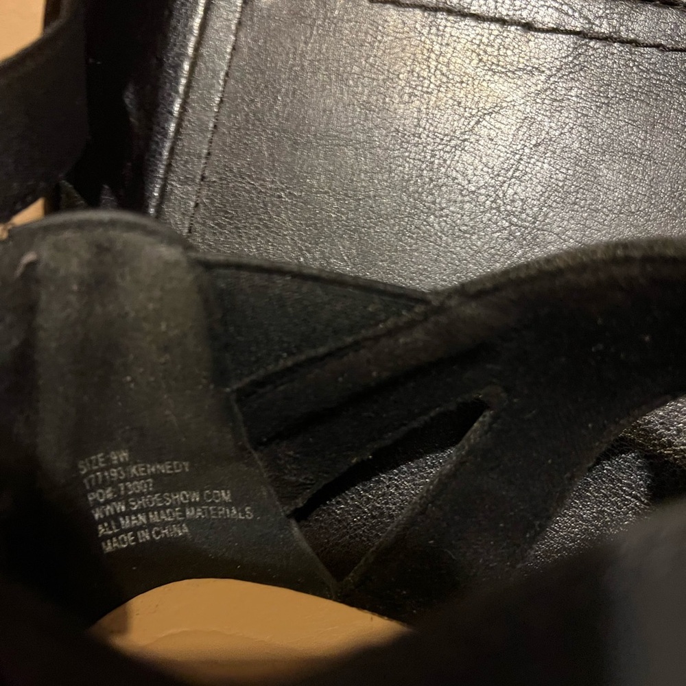 Black Strappy Sandals with Beige Sole - Picture 4 of 5